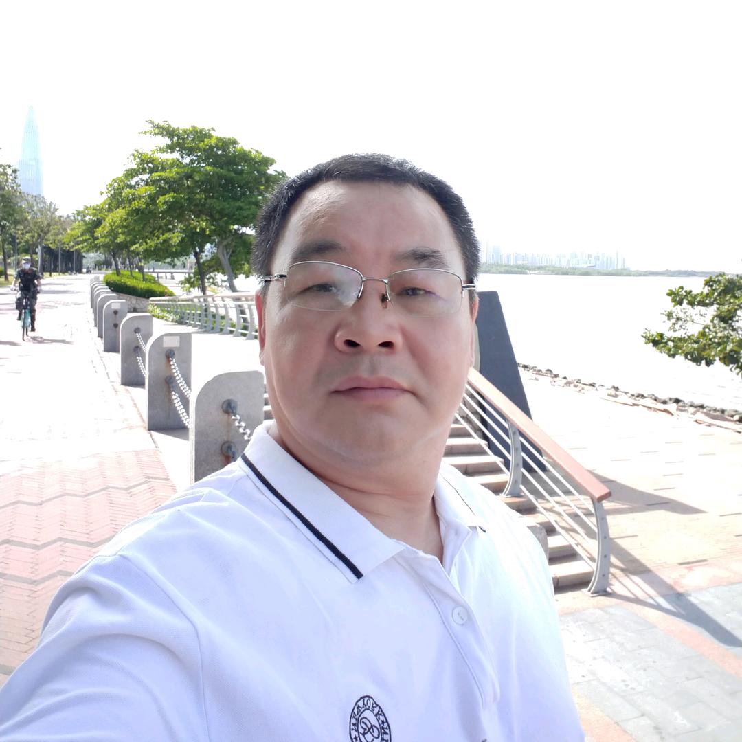 深圳理工男