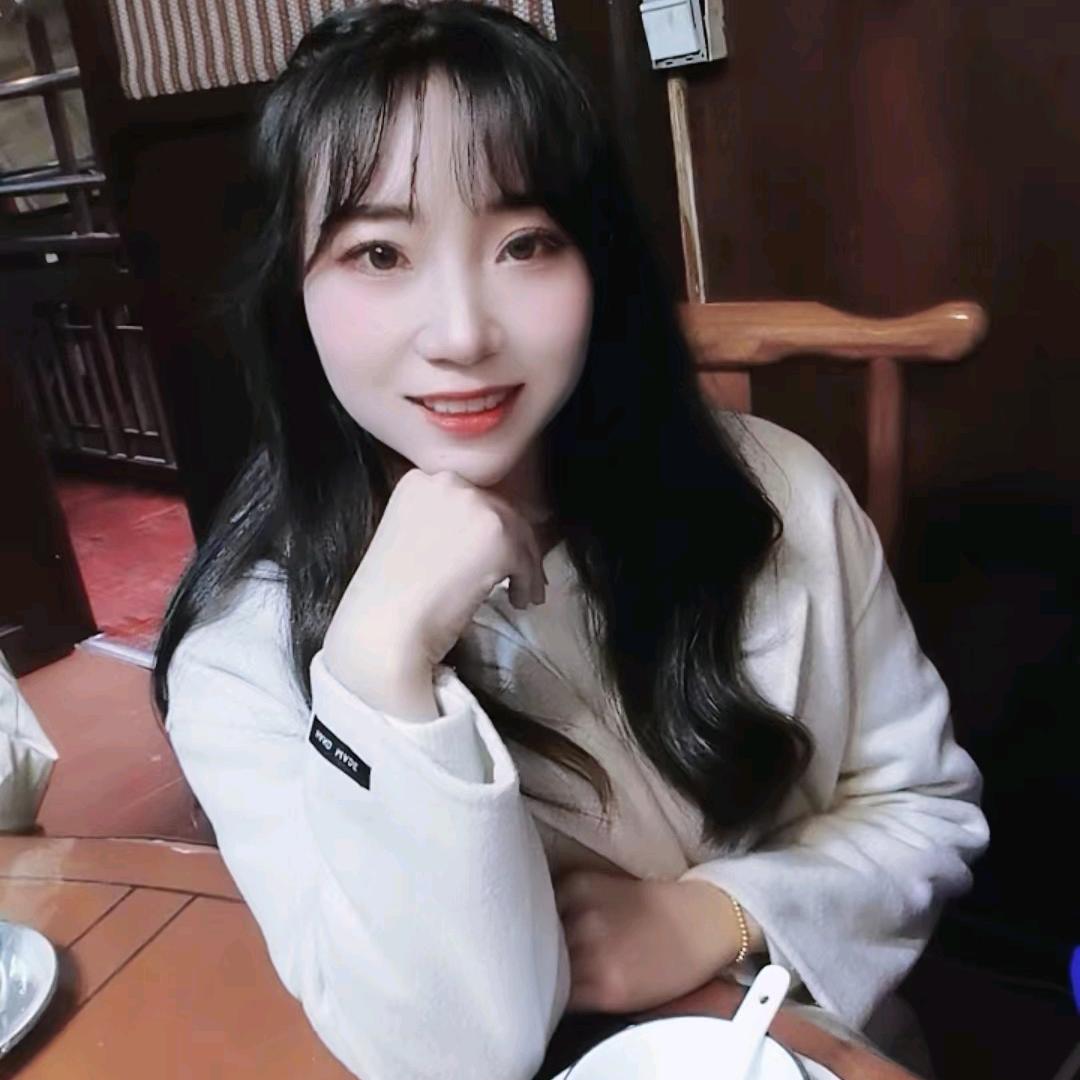 屏南县小梅美甲店