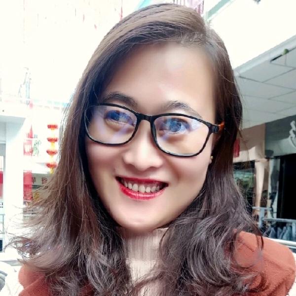 亭亭玉立女装（新世纪购物广场1－18）