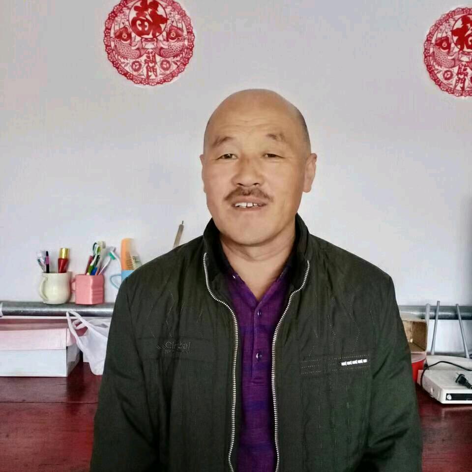 闫凤久