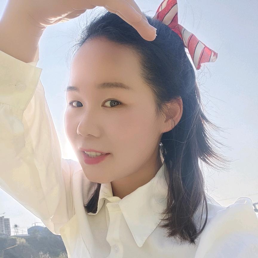 笑笑😘