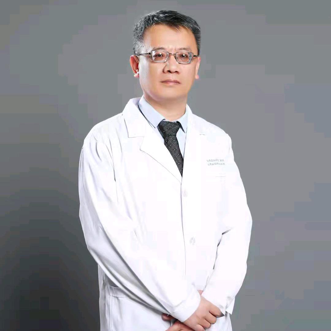 李万斌
