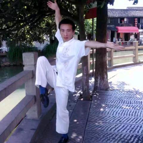 《浩哥》╭( ′• o •′ )╭☞