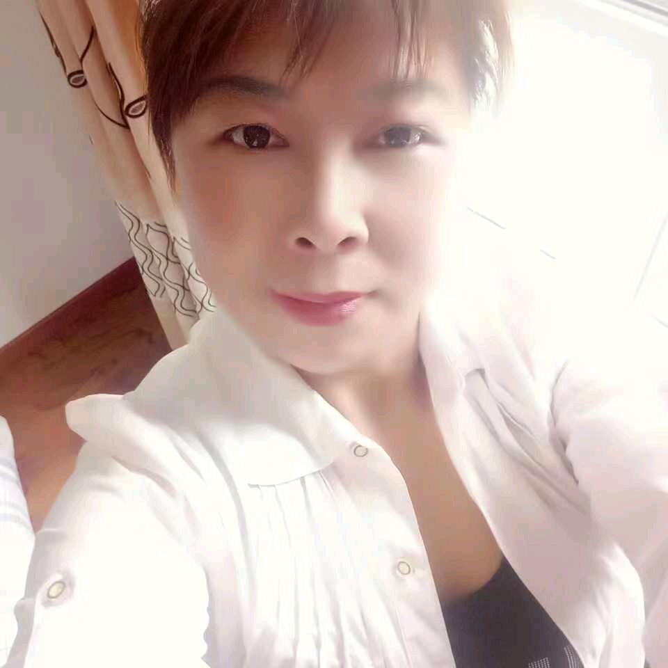 张红霞