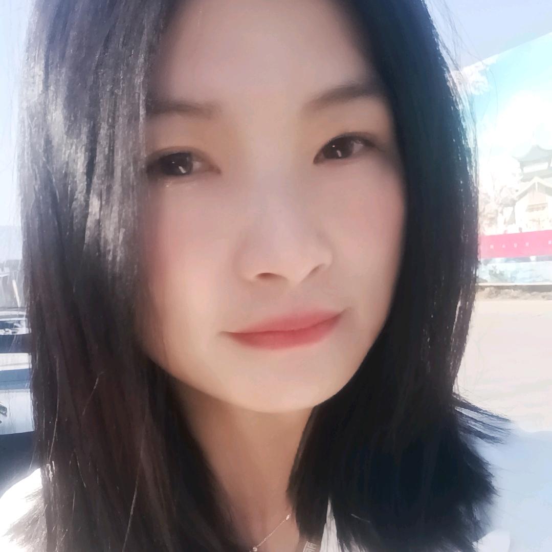 白色玫瑰