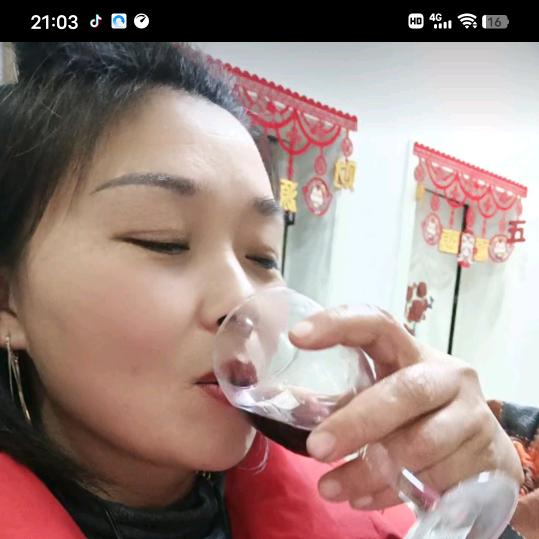 爱笑的四姐😄