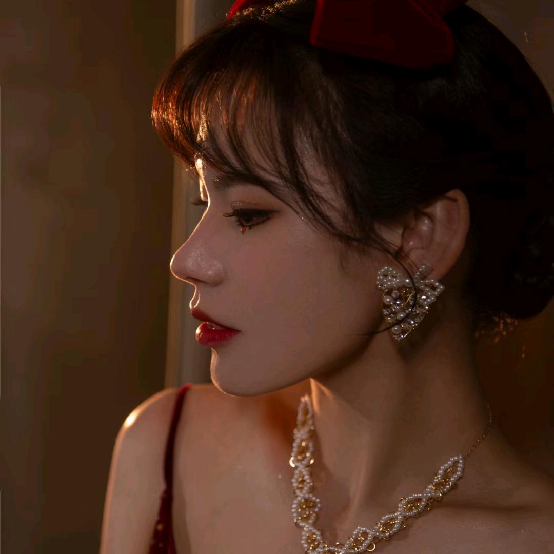 卖美缝的漂亮小姐姐😘