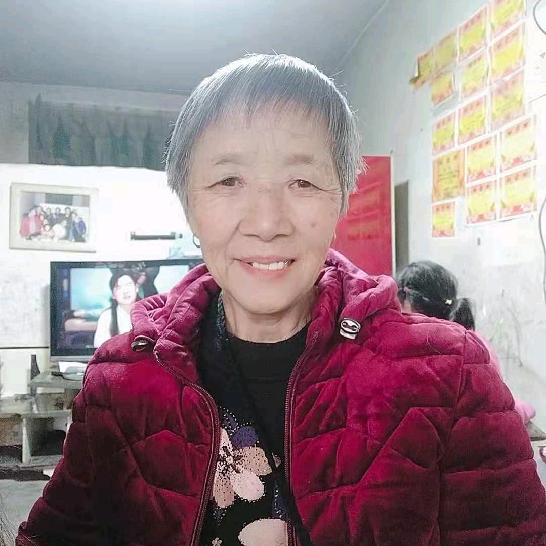 邓奶奶（早上9：10开播）