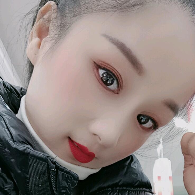 喜阳阳🌸🌸🌸每天中午两点半直播