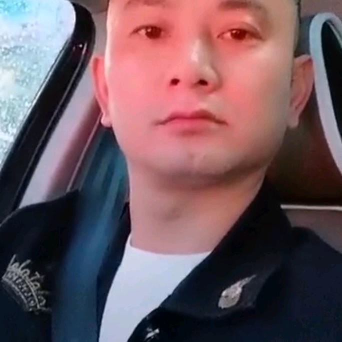 user9600725304775奋斗