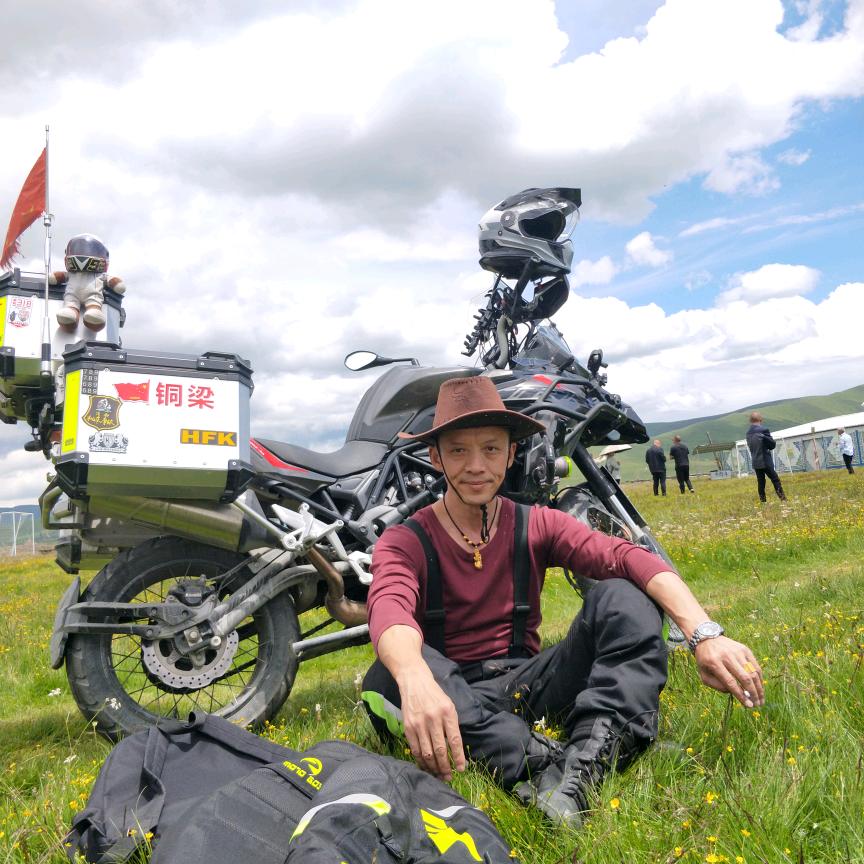 谢雷涛涛，闪电