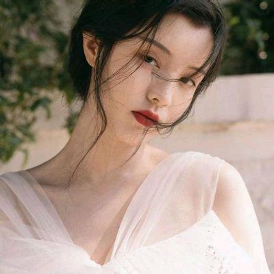 是玲吖