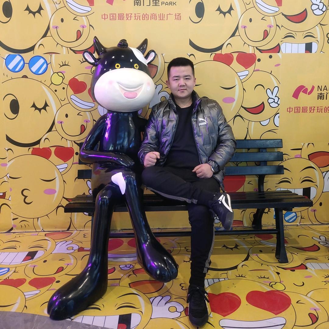 童某人