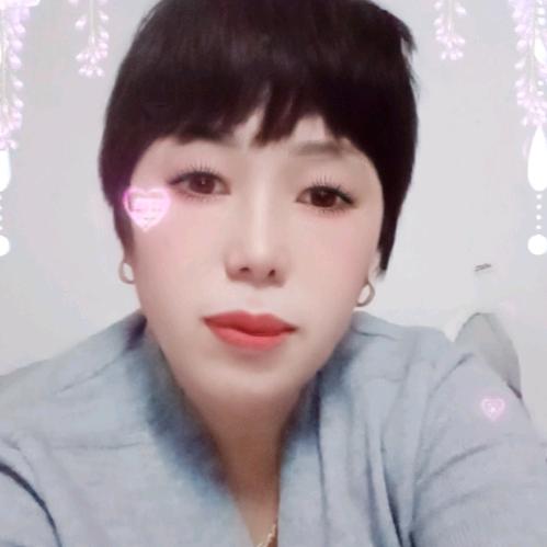 60后的小老太太