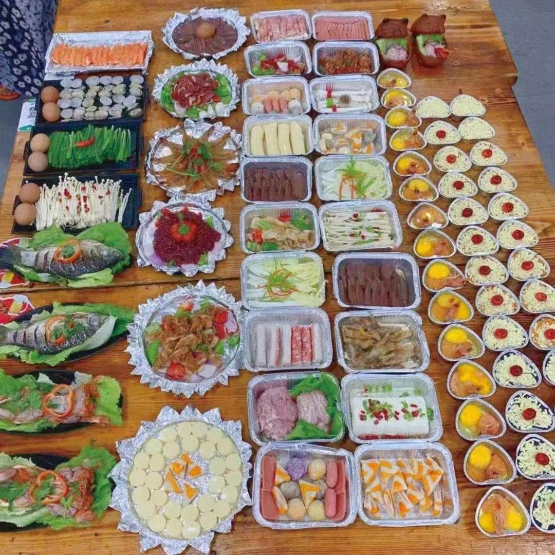 广东潮汕卤鹅烧鸡烧鸭。