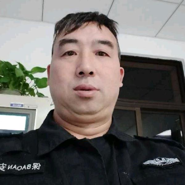 李贵艰，云南曲靖市