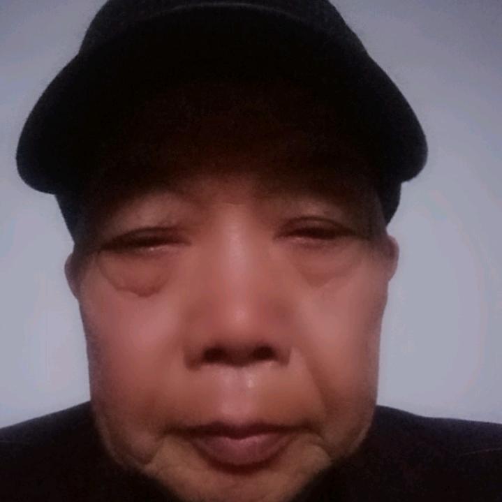 建嗲