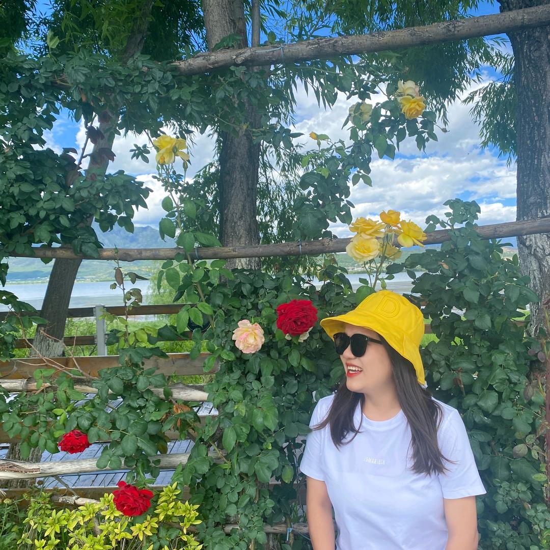 孟定素素花店🌷