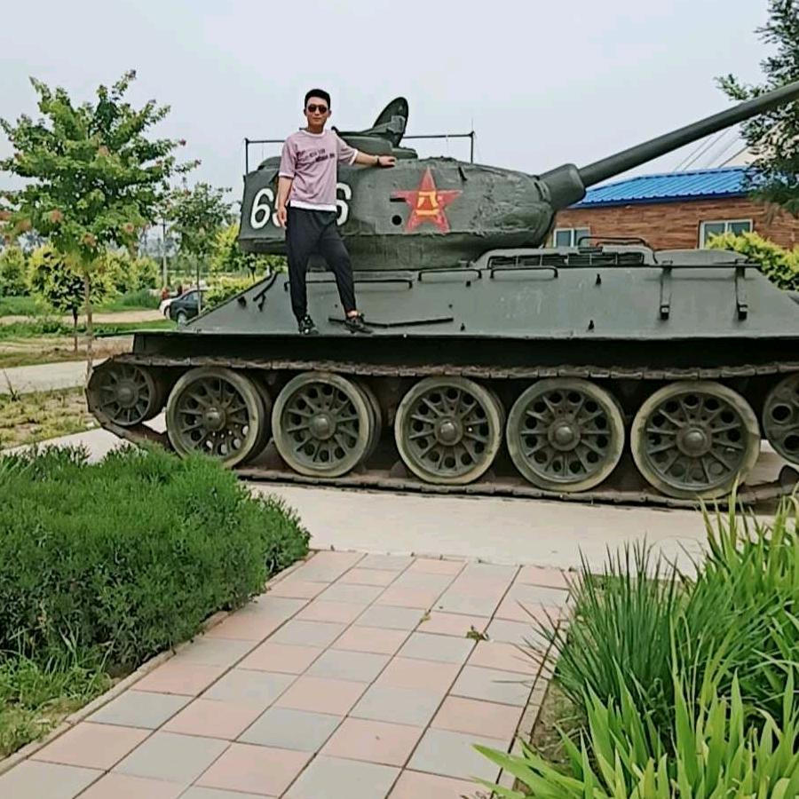 丿夜吻灬宇曦ぃ