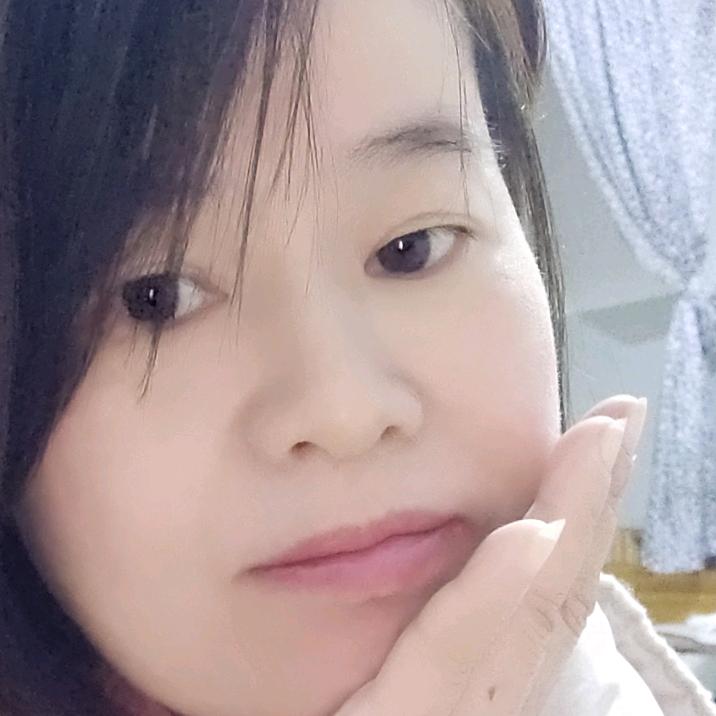 冰雨忧蓝