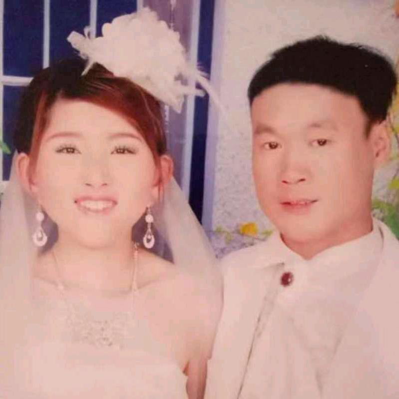 固安76年的光头哥