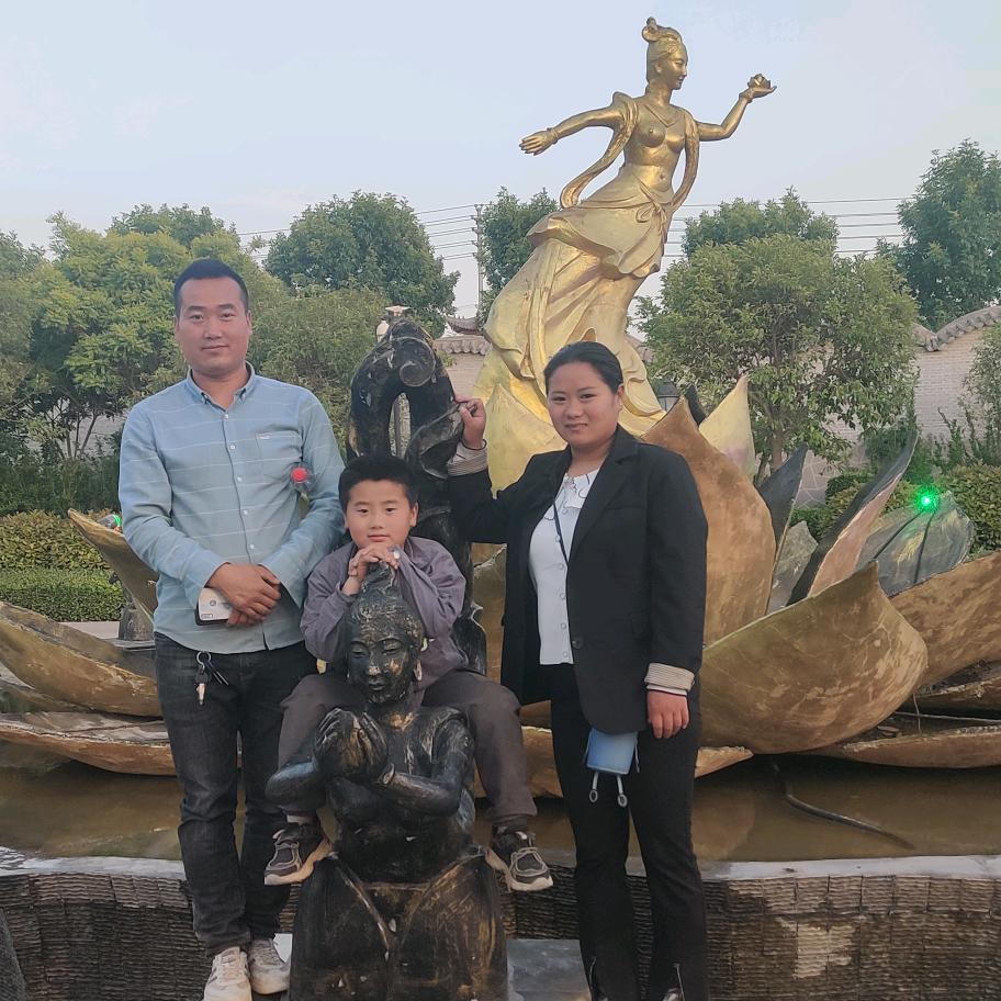 太康挖机，打桩机出租