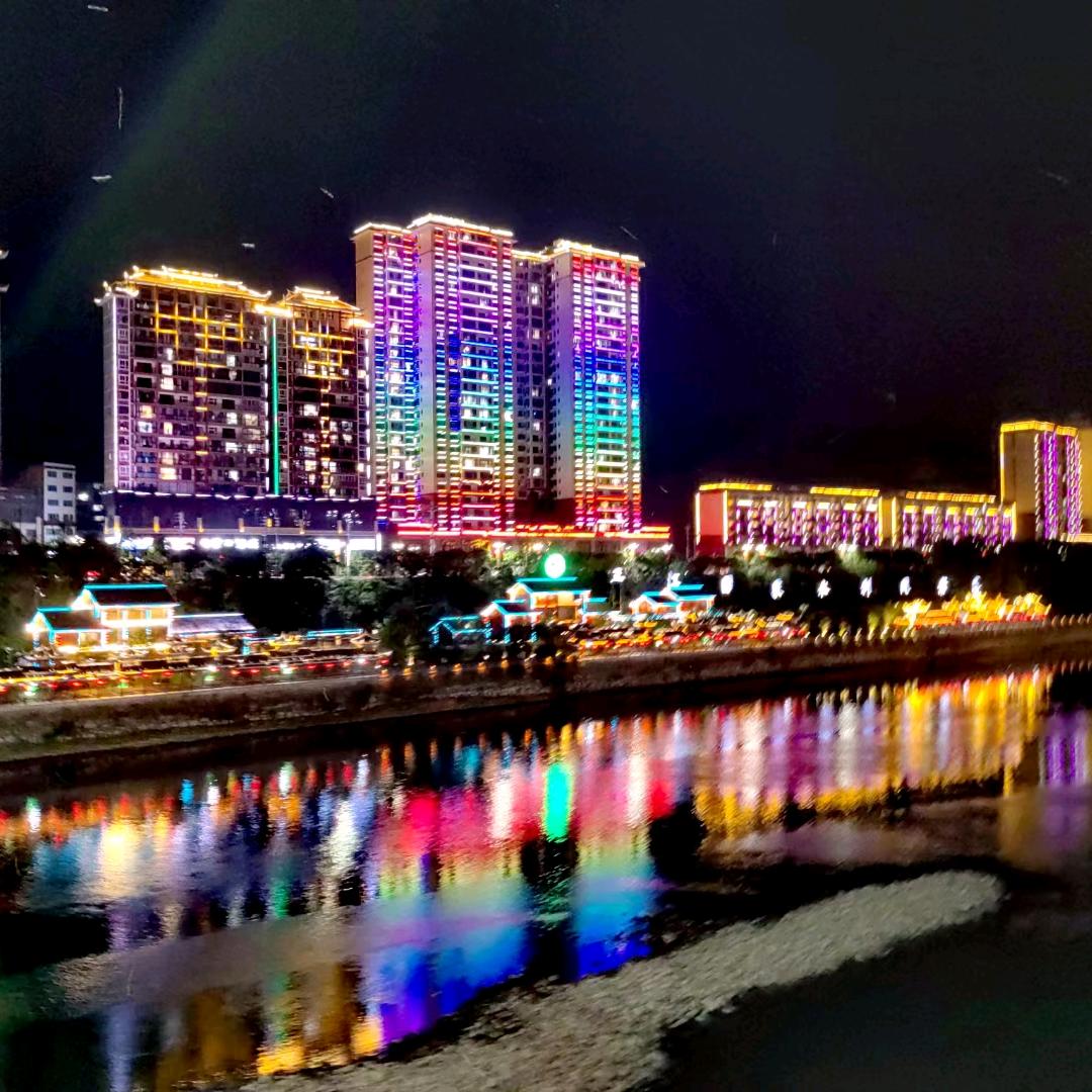 景由心生