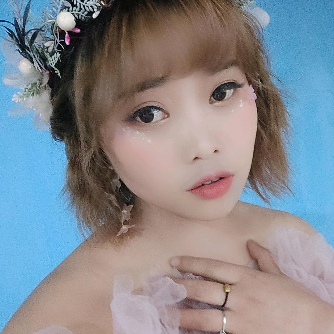 朵朵