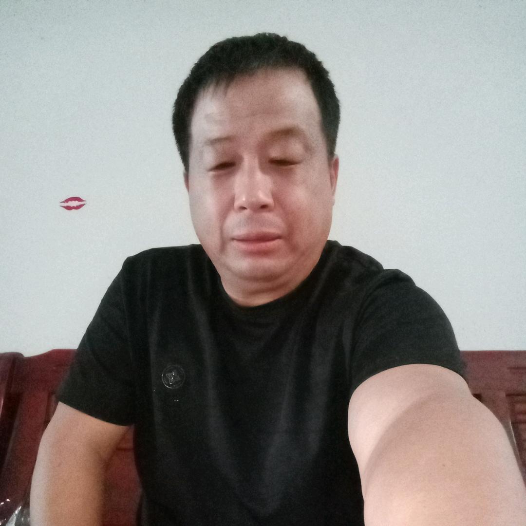 农村小哥？每天晩上八点十分开播