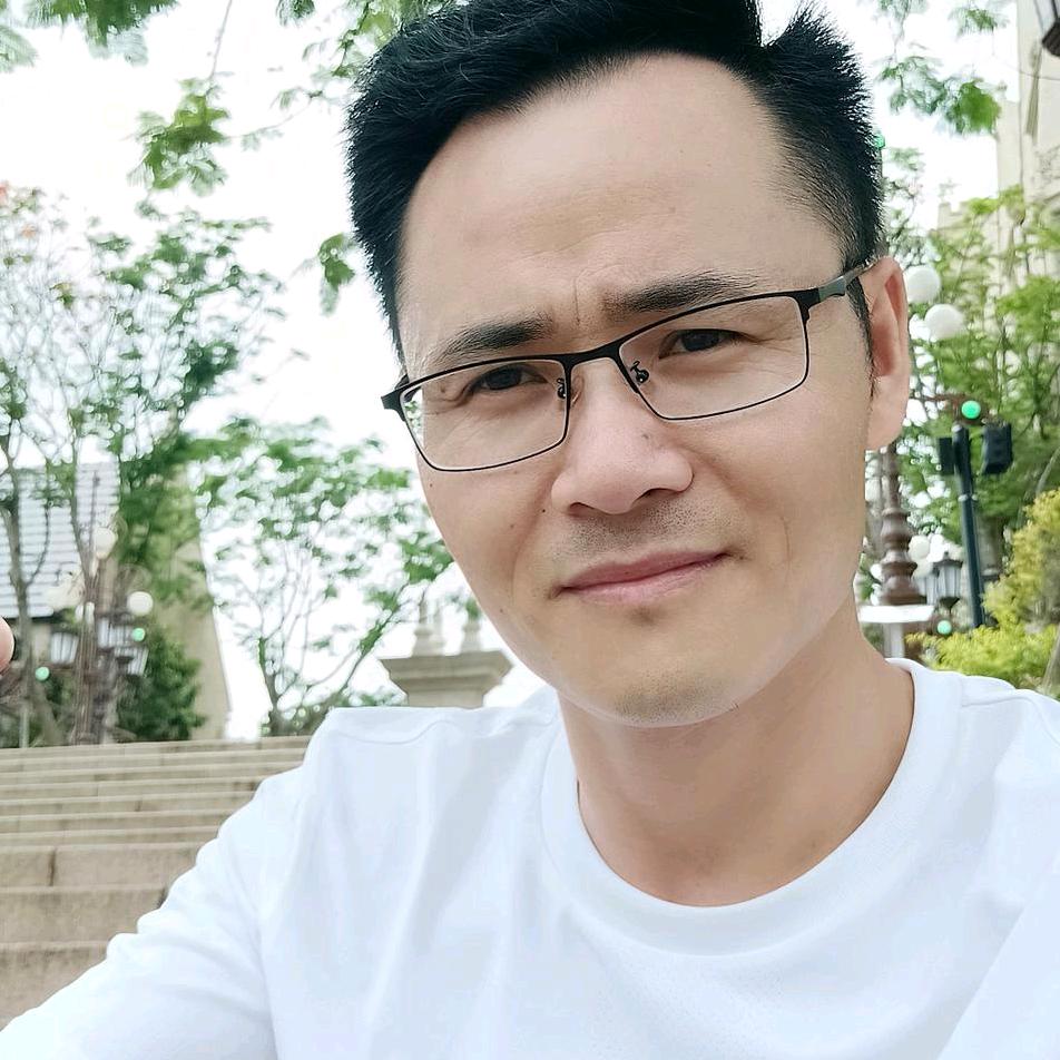 青城师兄