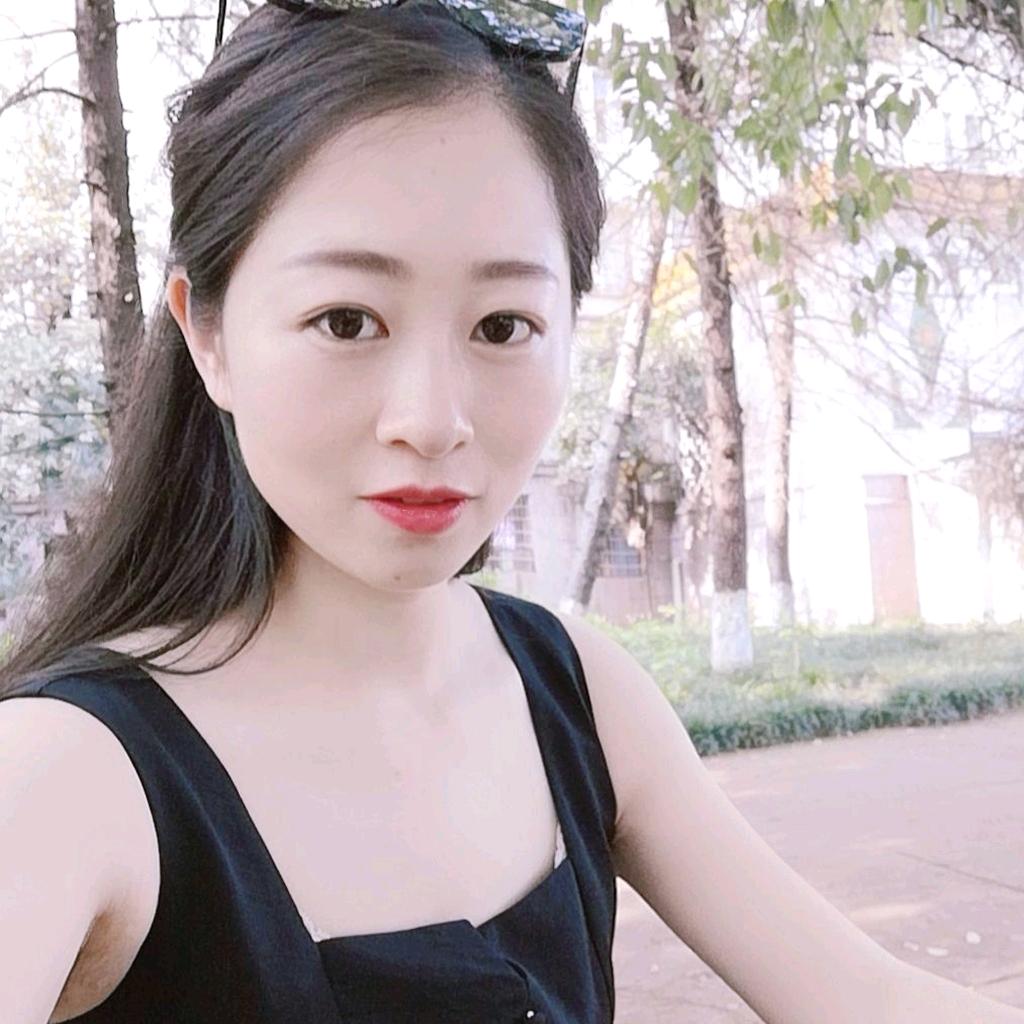 村里的小芳