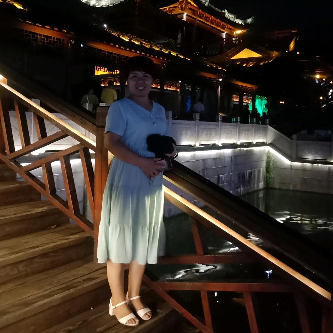裸奔的蚂蚁