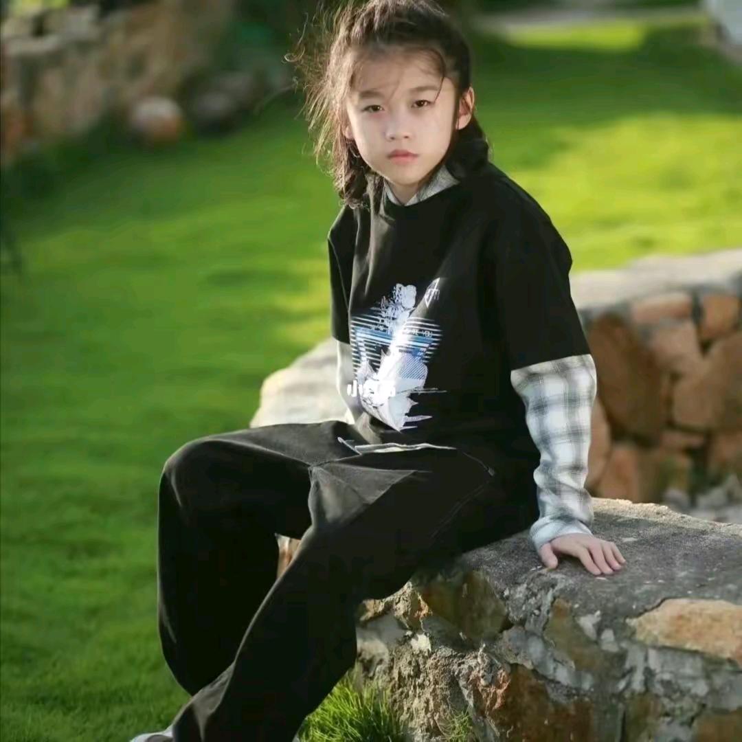 臻臻的每一根头发丝😁