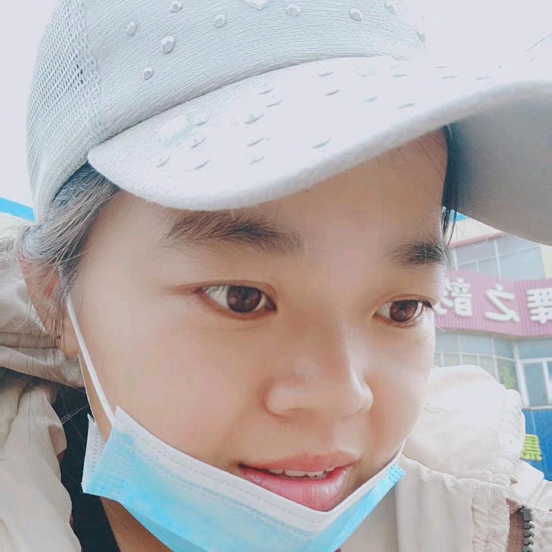 大梅子家的服装