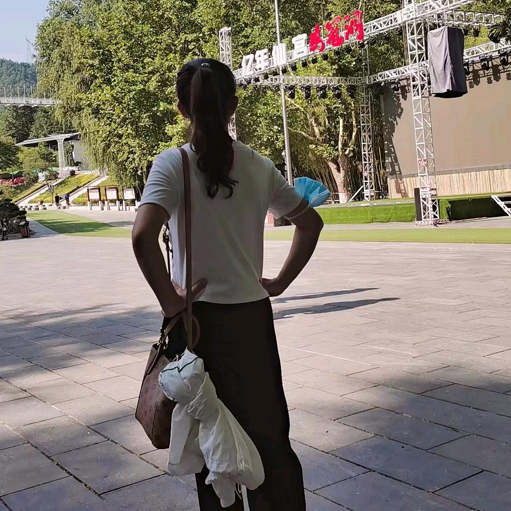 ᝰꫛꫀ心安ོ若梦🌸⃟֯֯