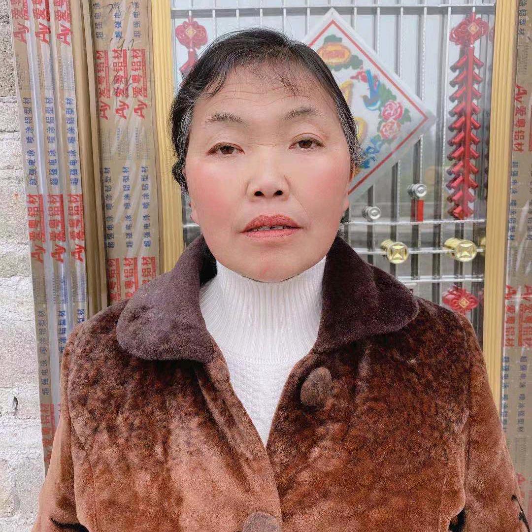 张高英