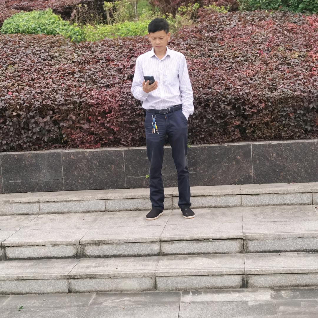 草烟哥