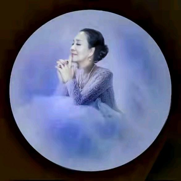 阳光女人