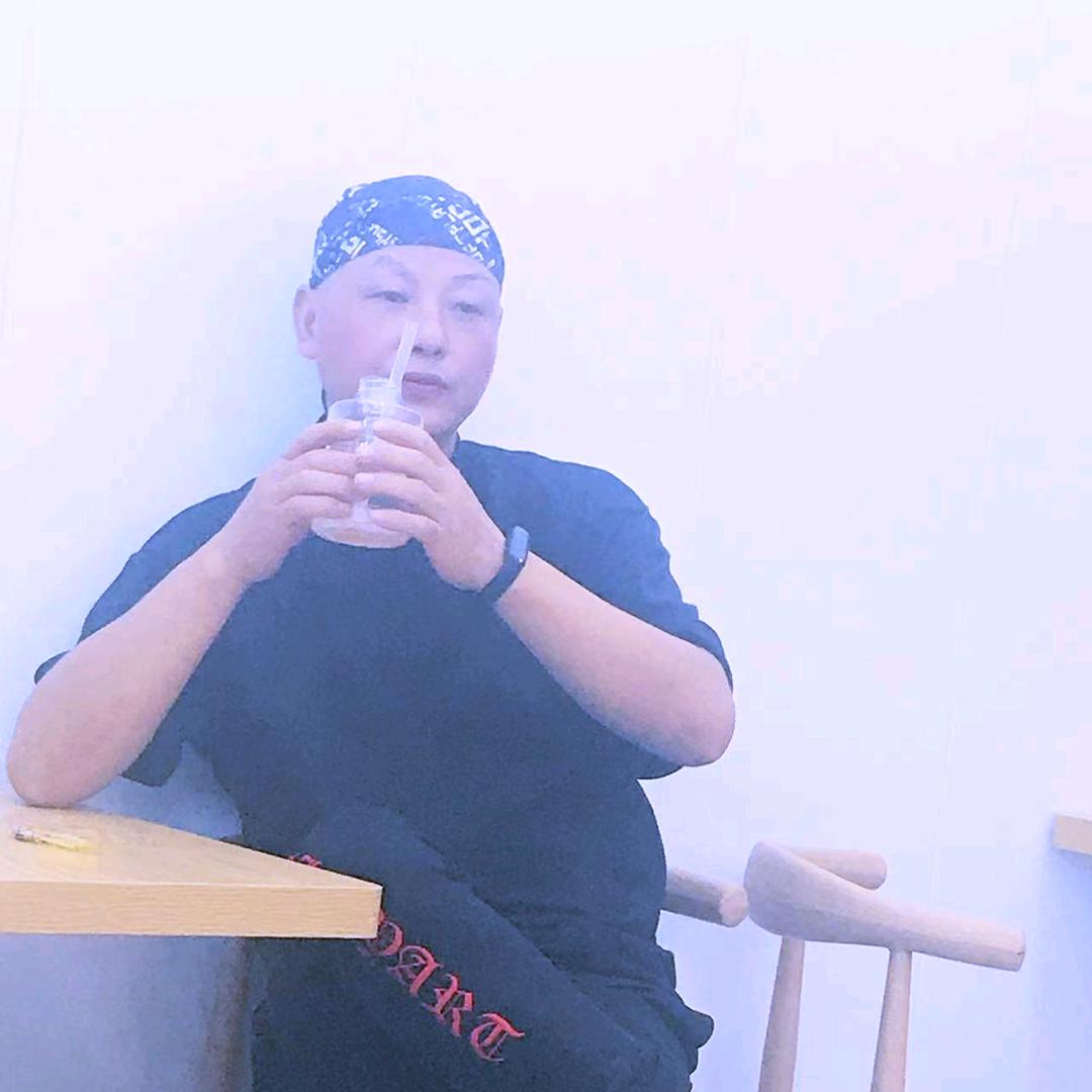 高歌嘹亮