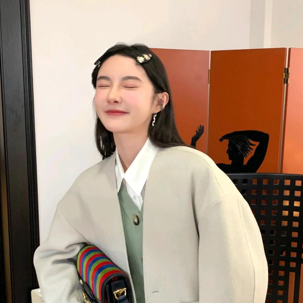 你听Mona说