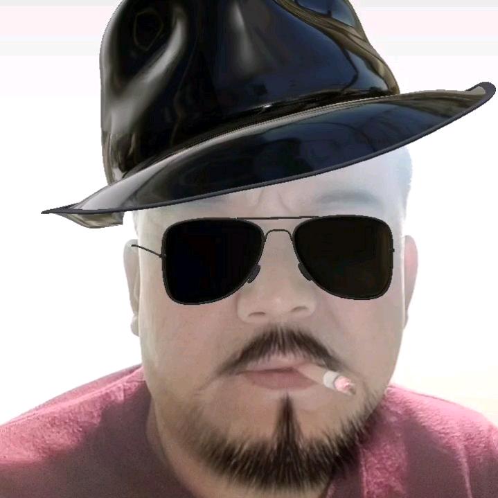 侯海荣！只要平凡。