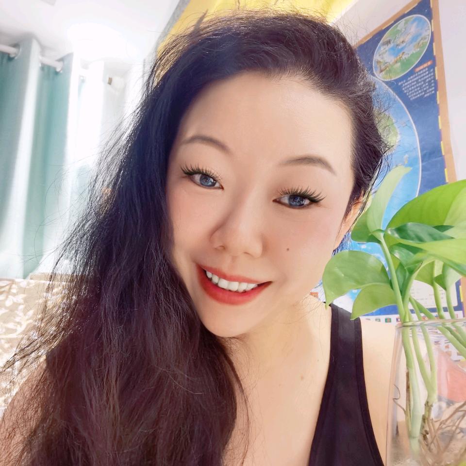 光头姐不光头😘