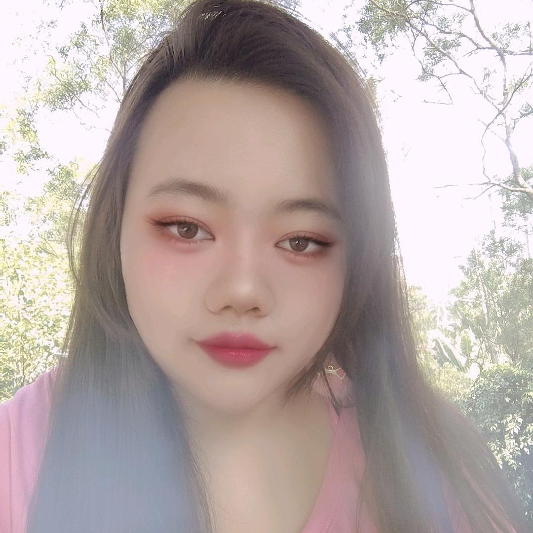 小霞