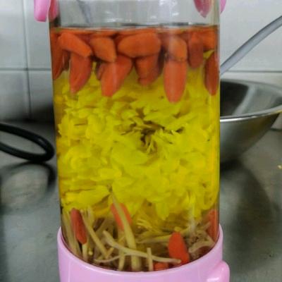 凡事看开 少忧愁小哥！！！！