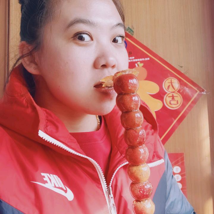 窦豆是个小吃货
