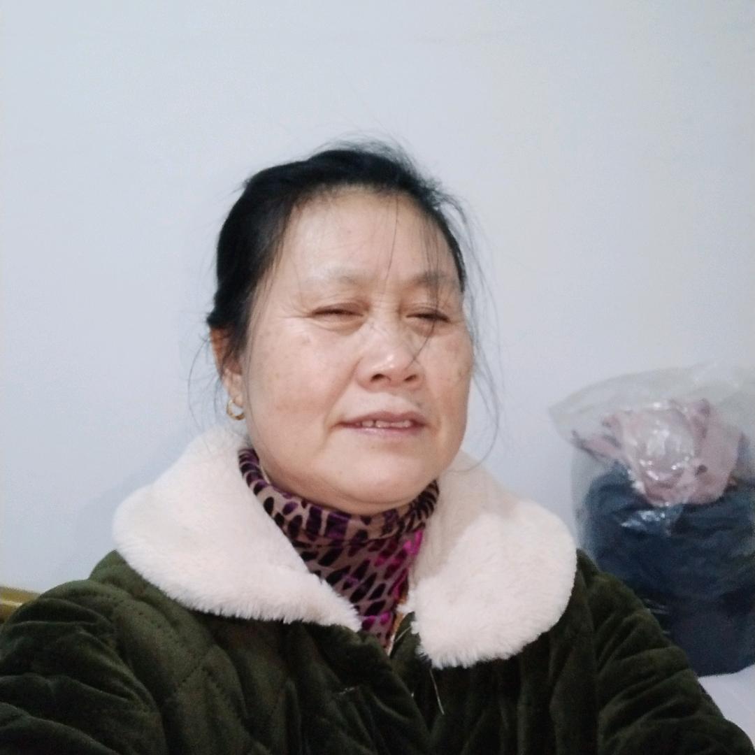 魏小华
