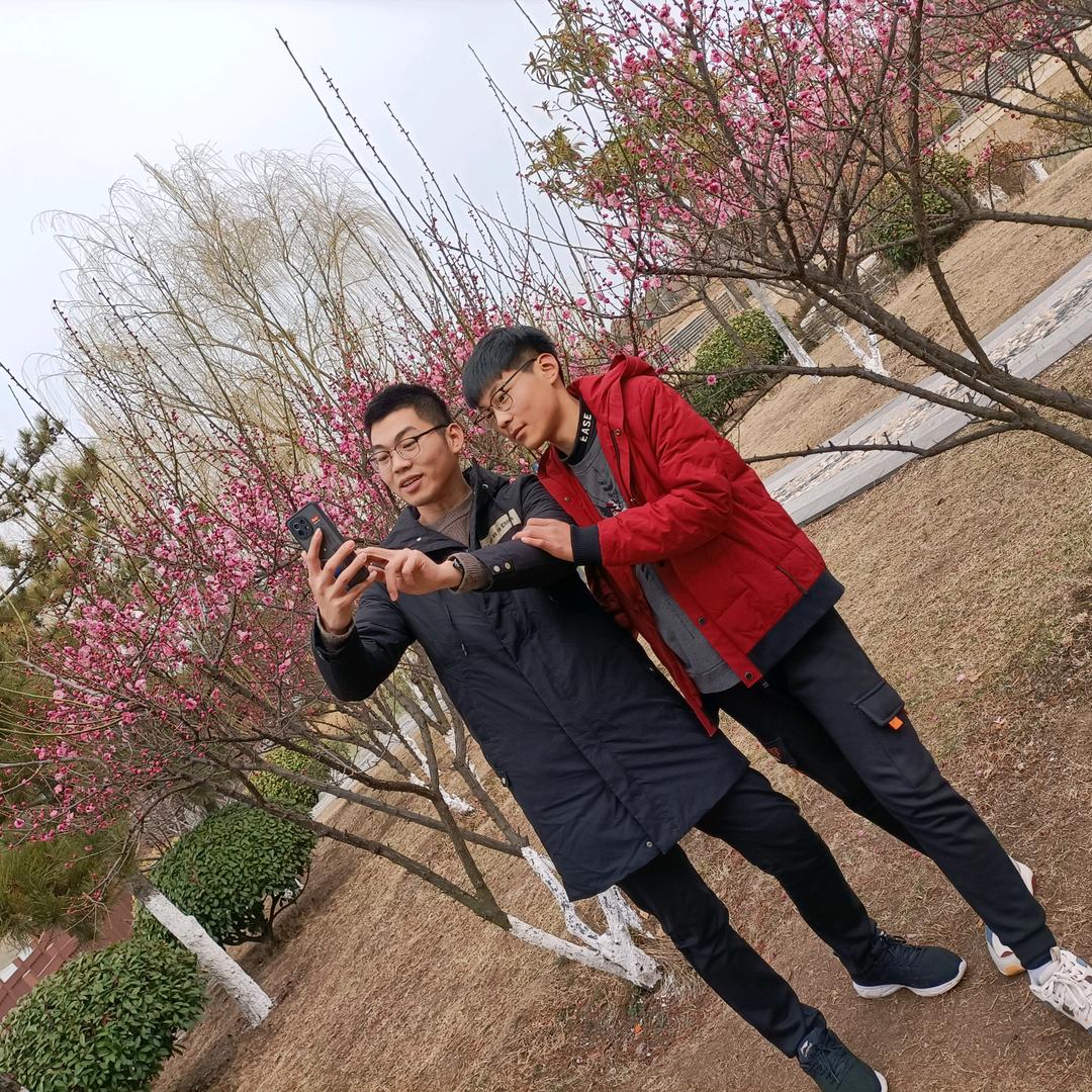 家有二少🇨🇳🇨🇳家人们请勿连赞