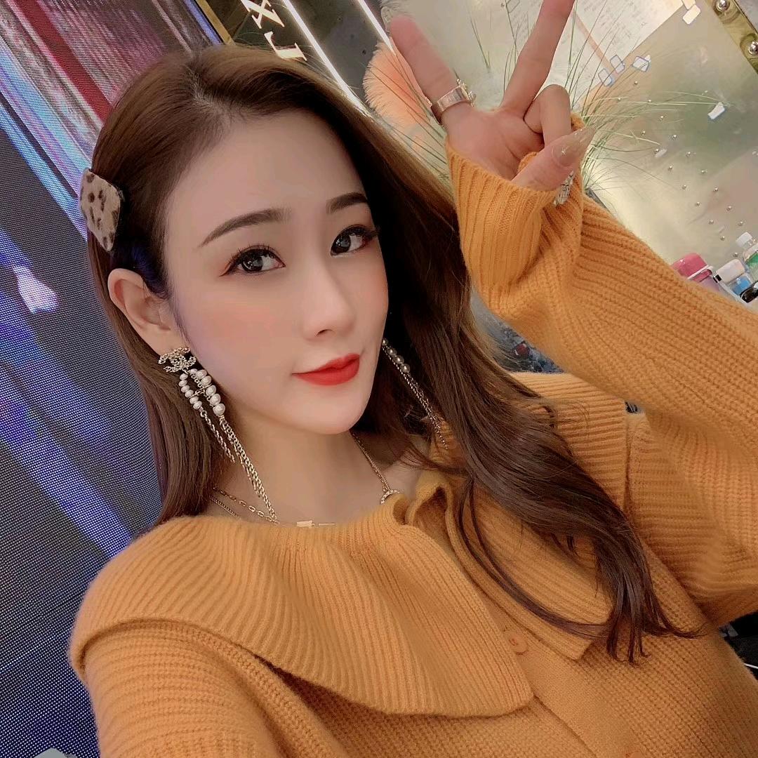 苏琪欧韩精品女装