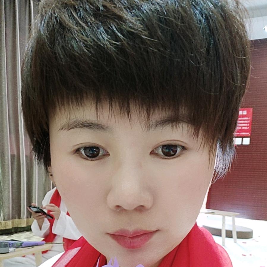 田蕾