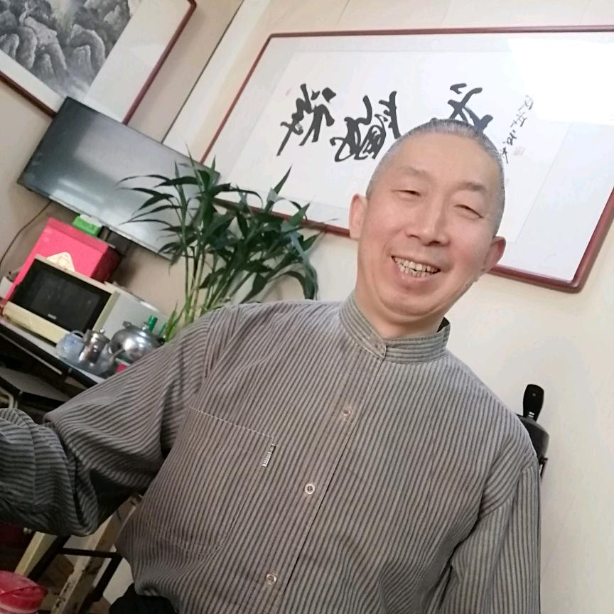 阿森特色羊汤泡饼